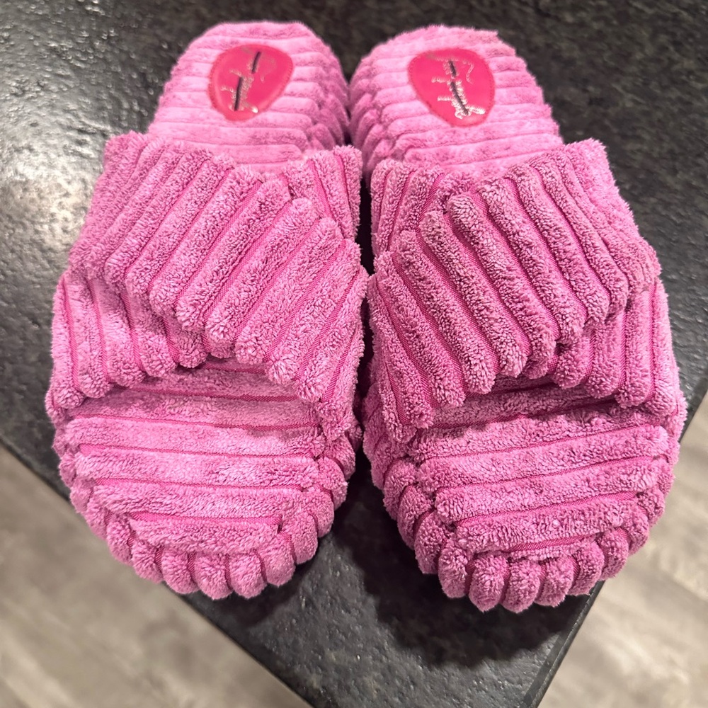 Free people platform slippers. Only worn a few times